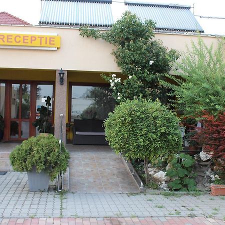 Motel Select ซาตูมาเร ภายนอก รูปภาพ