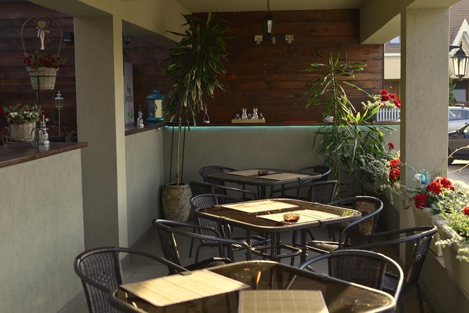 Motel Select ซาตูมาเร ภายนอก รูปภาพ
